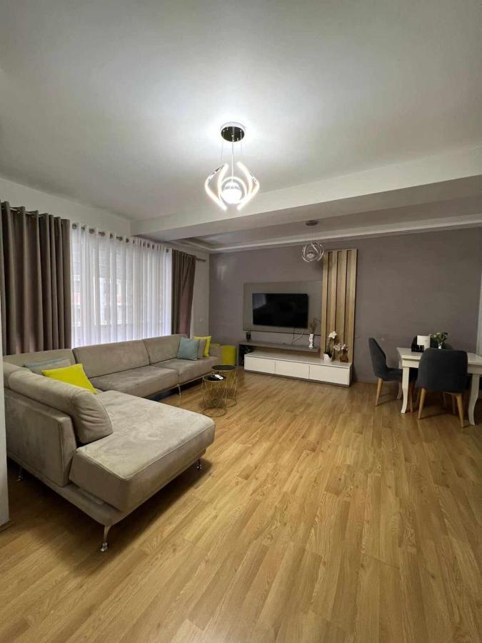 Romina Apartment Berat Exterior photo