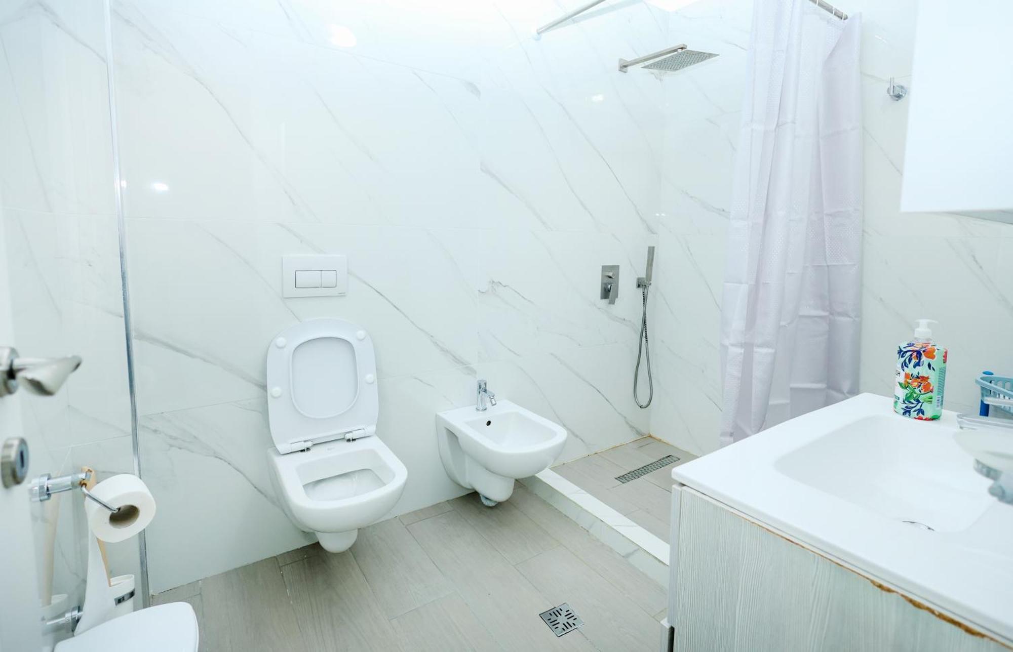 Romina Apartment Berat Exterior photo